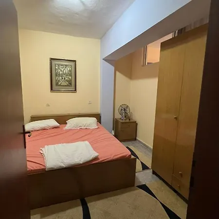 Ervis Beach 5 Minutes Walking Apartment-beach Only 2 Nighs Ore More 아파트 *