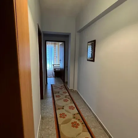 Ervis Beach 5 Minutes Walking Apartment-beach Only 2 Nighs Ore More Дуррес